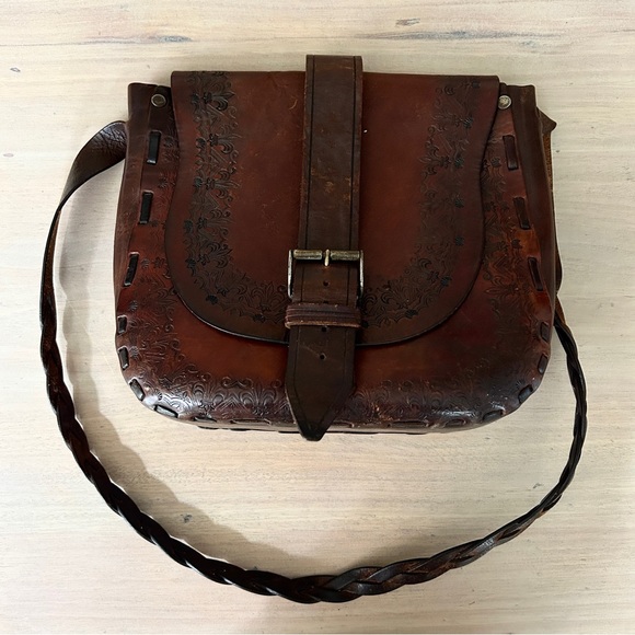 Vintage Leather Saddle Bag - Picture 5 of 7